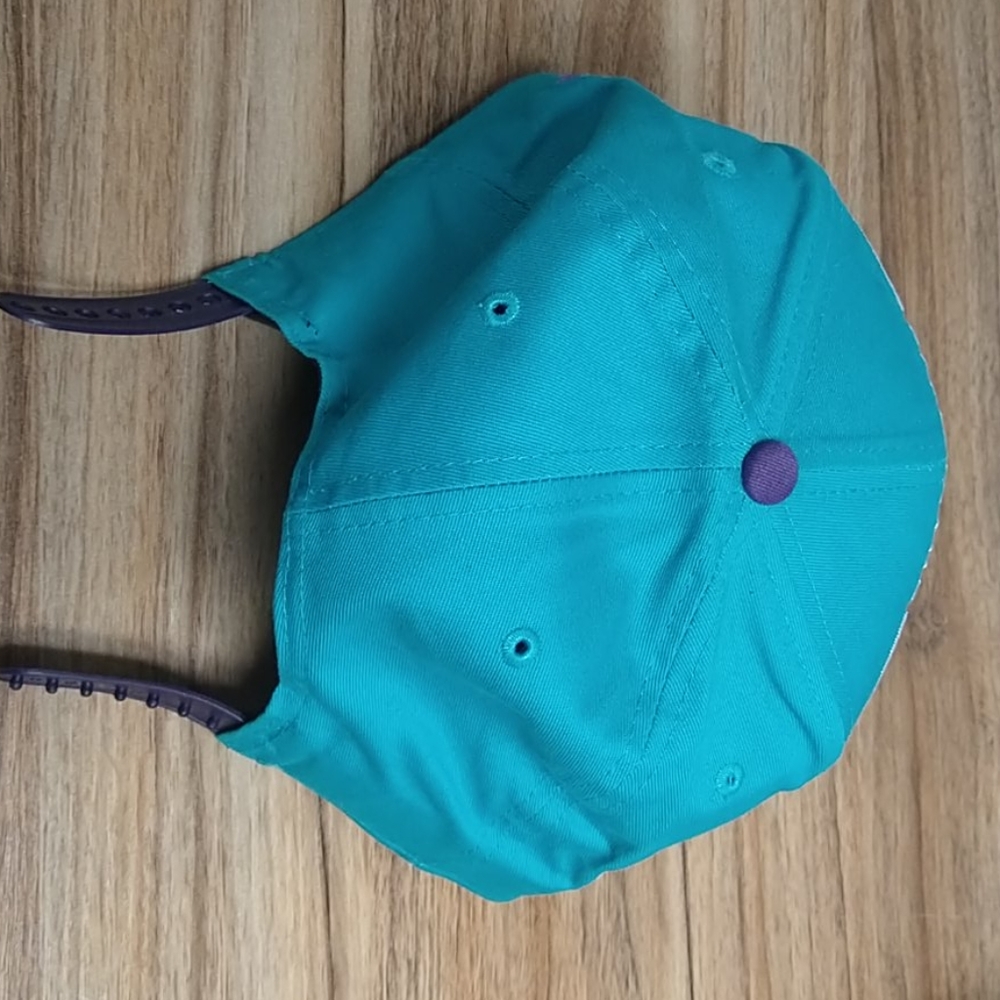 Hat - Picture 2 of 2